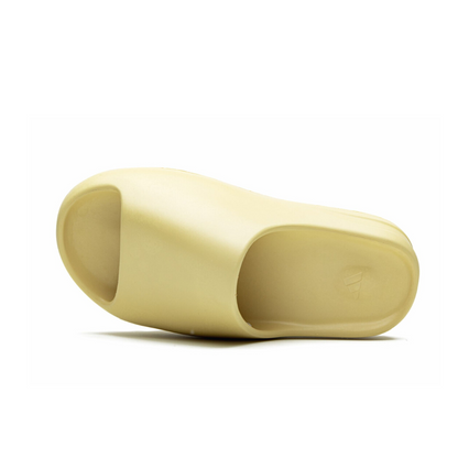 YEEZY SLIDE "Desert Sand"