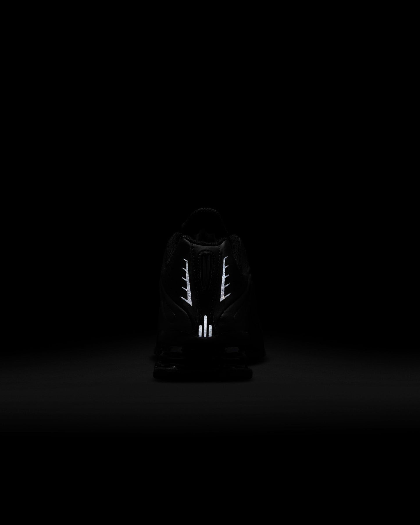 Nike Shox R4