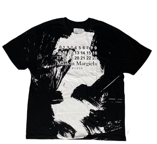 Masion Margiela Black and White Tee