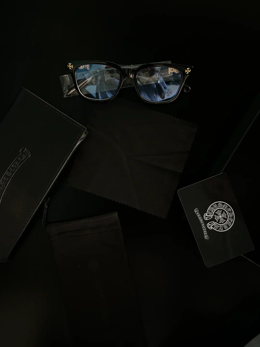 CHROME HEART GLASSES - BLACK & GOLD BADGES