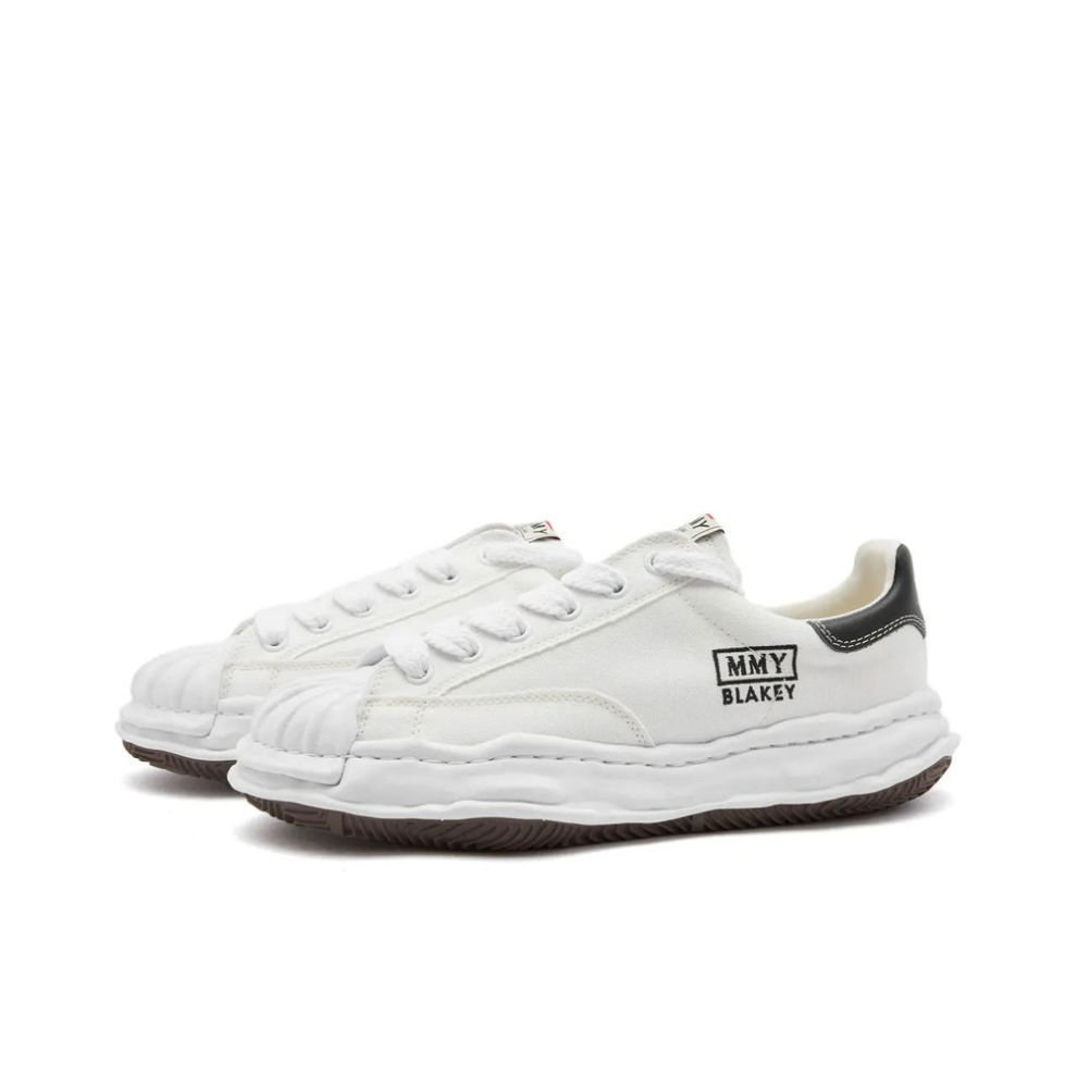 MAISON MIHARA YASUHIRO BLAKEY LOW ORIGINAL SOLE CANVAS SNEAKER WHITE